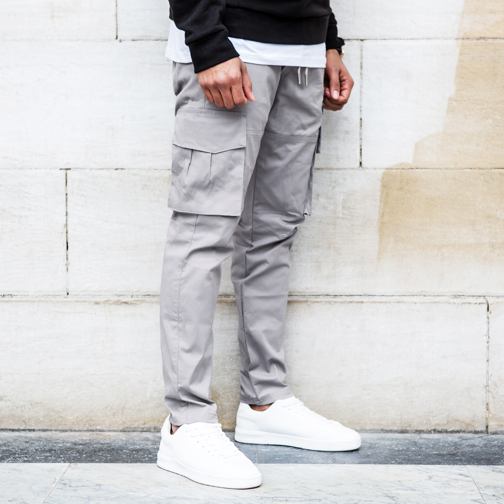 Grey Cargo Pants with Grey Pants Casual Outfits In Their Teens (5 ideas &  outfits) | Lookastic